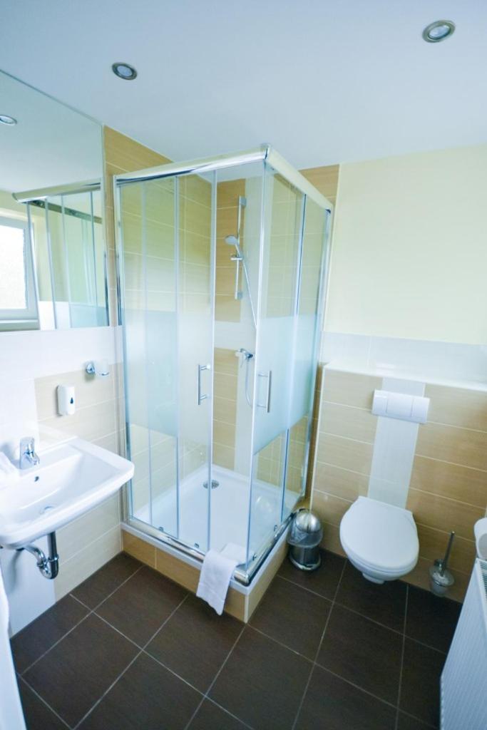 Hotel&Restaurant Wiggers Bad Oldesloe Kamer foto