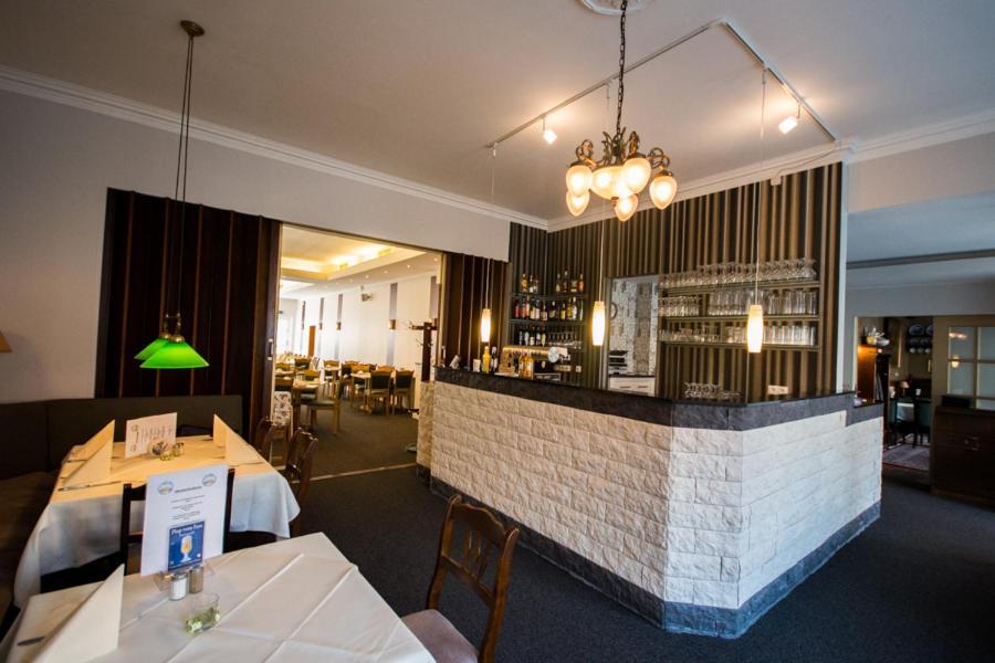 Hotel&Restaurant Wiggers Bad Oldesloe Buitenkant foto