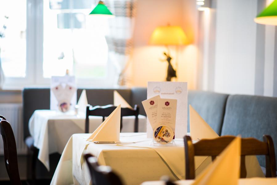 Hotel&Restaurant Wiggers Bad Oldesloe Buitenkant foto